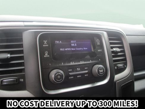 Used 2014 RAM 3500 Tradesman w/ Chrome Appearance Group AWD/4WD image 22