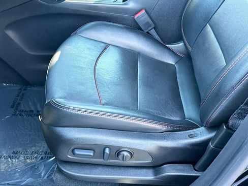 Certified 2023 Chevrolet Equinox RS w/ RS Leather Package image 19