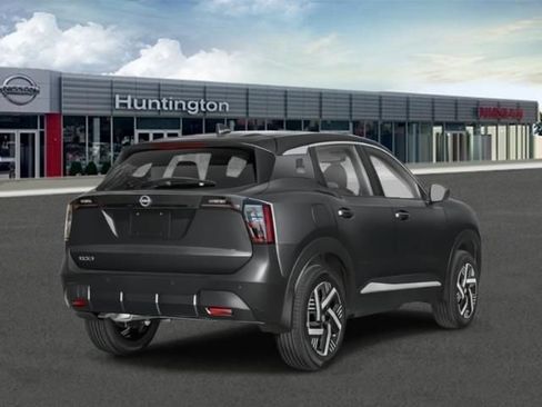 New 2026 Nissan Kicks SV w/ SV Premium Package AWD/4WD image 2