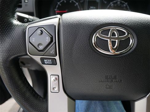 Certified 2024 Toyota 4Runner SR5 Premium image 24
