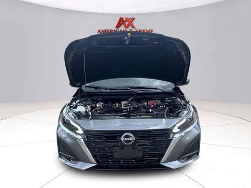 Used 2024 Nissan Altima 2.5 SV FWD image 47