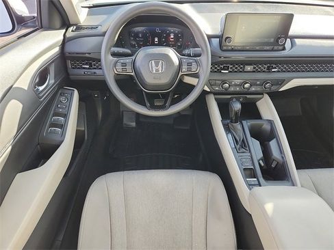 Used 2024 Honda Accord EX image 11