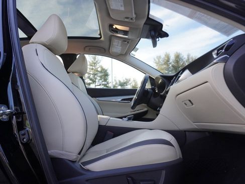 Used 2022 INFINITI QX50 Essential w/ Cargo Package image 34