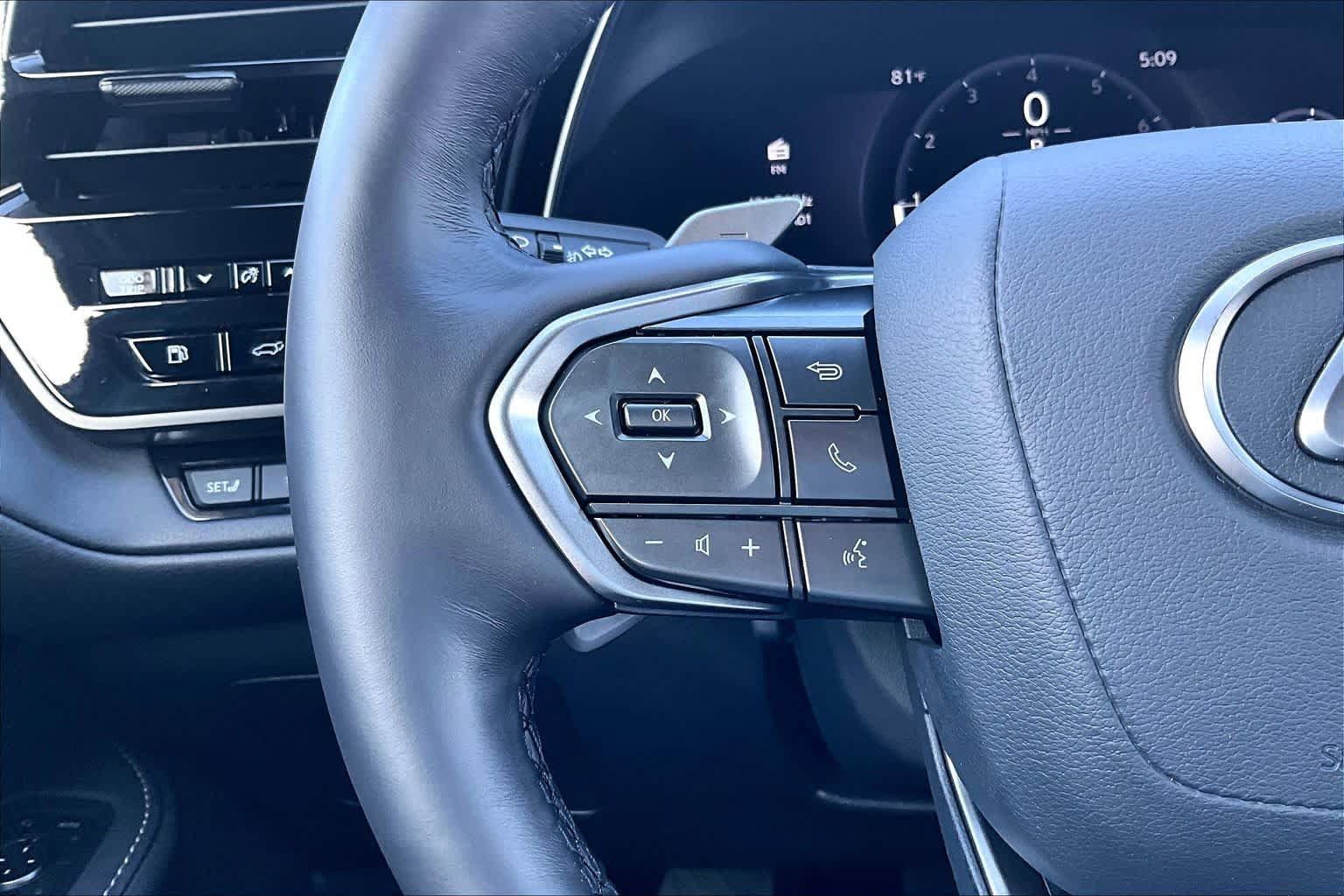 Used 2026 Lexus TX 350 AWD w/ Technology Package image 22