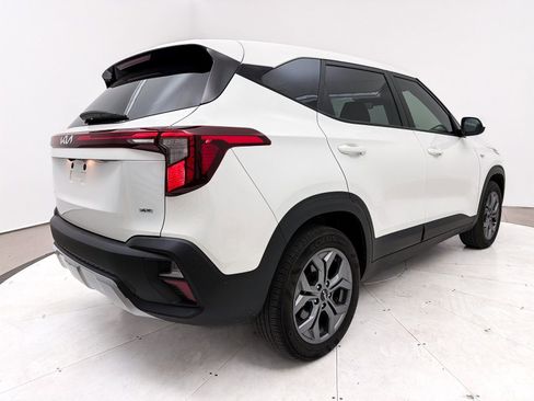 Certified 2024 Kia Seltos LX image 14