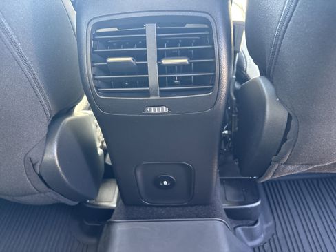 Used 2024 Ford Escape Active FWD image 9