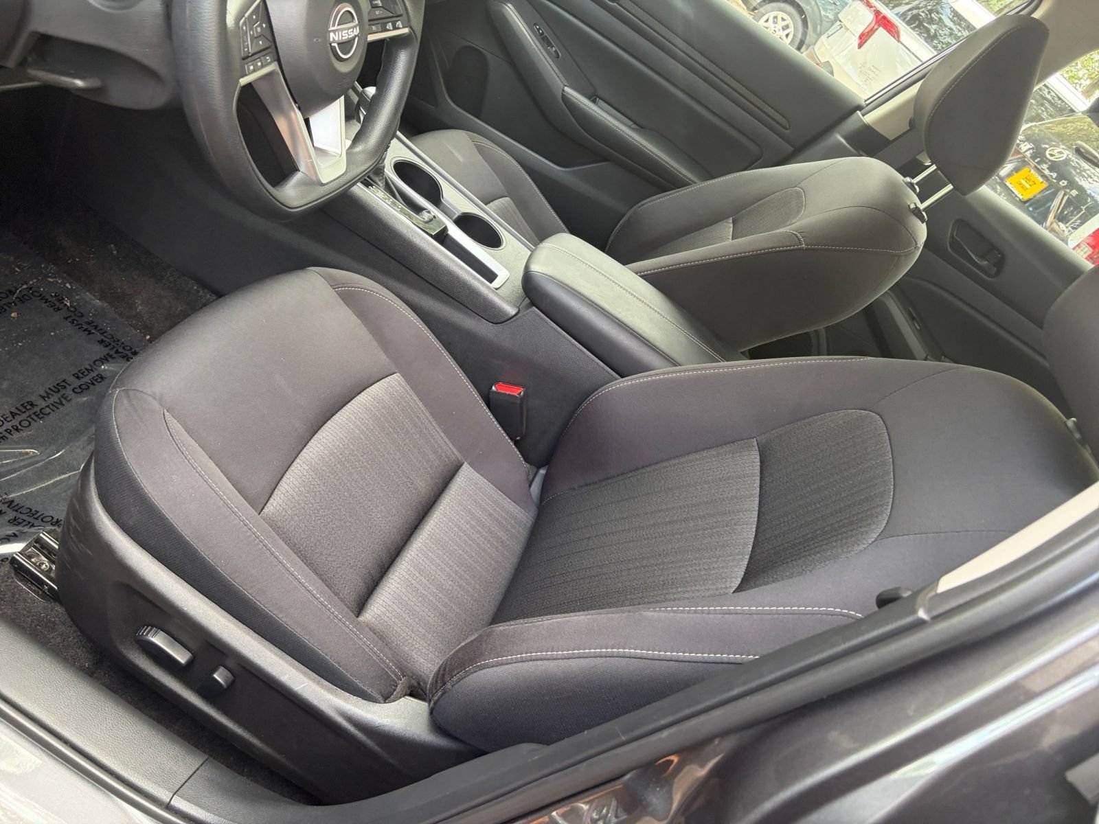 Used 2026 Nissan Altima 2.5 SV FWD image 34