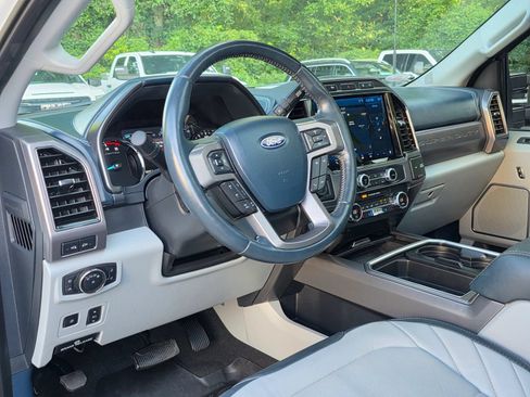Used 2022 Ford F350 Limited AWD/4WD image 13