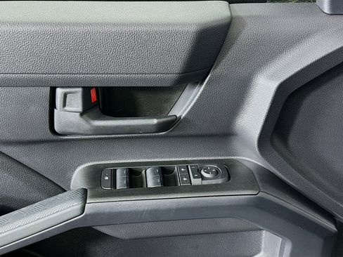 Used 2025 Toyota 4Runner TRD Off-Road image 15