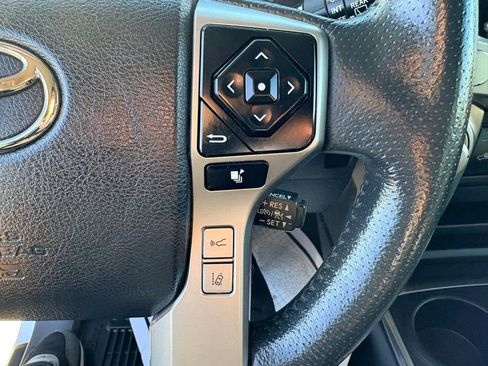 Used 2022 Toyota 4Runner SR5 image 23