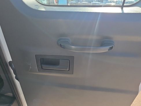 Used 2021 Ford Transit 350 XLT image 19