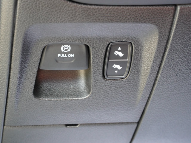 Used 2022 RAM 1500 Limited AWD/4WD image 43