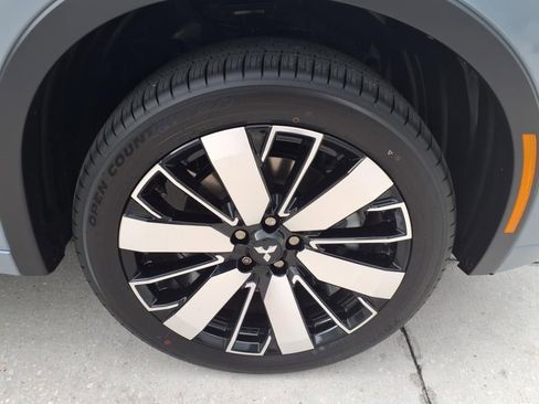 Used 2025 Mitsubishi Outlander SEL FWD image 7