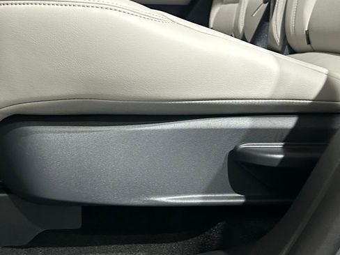 New 2026 Lincoln Nautilus Premier w/ Equipment Group 102A image 47