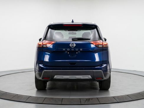 Used 2025 Nissan Rogue SV FWD image 7