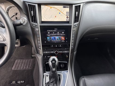 Used 2023 INFINITI Q50 Sensory image 32