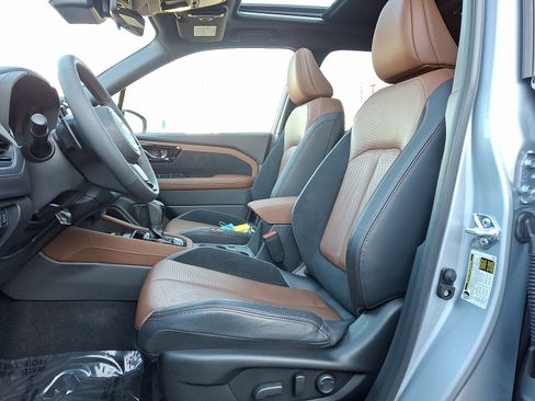 Certified 2025 Subaru Forester Touring image 13