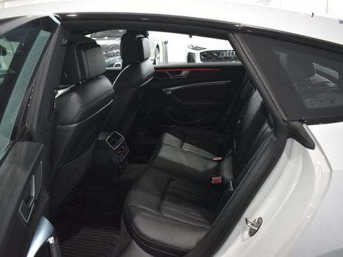 Used 2022 Audi RS 7 Sportback AWD/4WD image 24