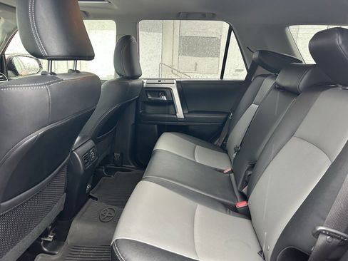 Certified 2022 Toyota 4Runner SR5 Premium w/ Moonroof Package image 12