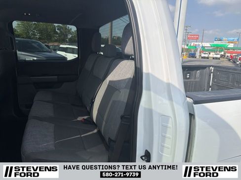 Used 2024 Ford F250 XLT AWD/4WD image 31