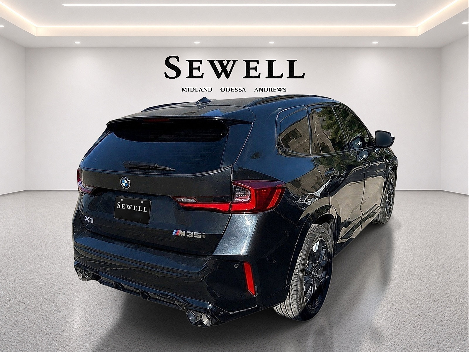 Used 2026 BMW X1 M35i w/ Technology Package AWD/4WD image 7