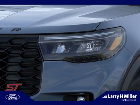 New 2026 Ford Explorer ST w/ Sun And Sound Package image 18
