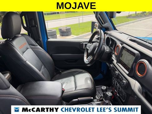 Used 2023 Jeep Gladiator Mojave AWD/4WD image 35