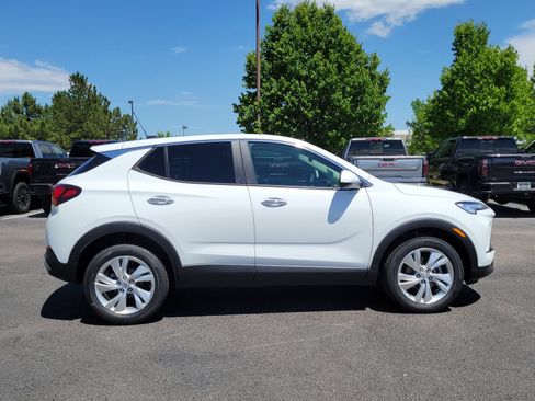 New 2026 Buick Encore GX Preferred w/ Comfort Package AWD/4WD image 2