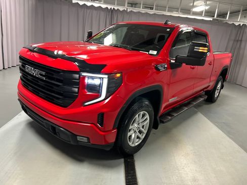 Used 2023 GMC Sierra 1500 Elevation image 3