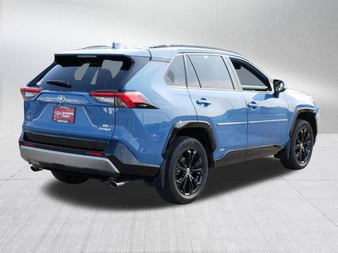 Certified 2022 Toyota RAV4 SE w/ Convenience Package AWD/4WD image 7