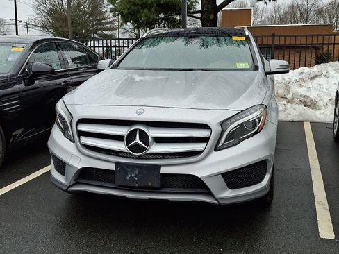 Used 2015 Mercedes-Benz GLA 250 4MATIC image 4
