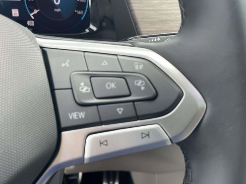 New 2026 Volkswagen Atlas SEL Premium R-Line AWD/4WD image 34