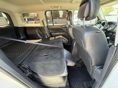 Used 2014 Jeep Patriot Limited FWD image 33