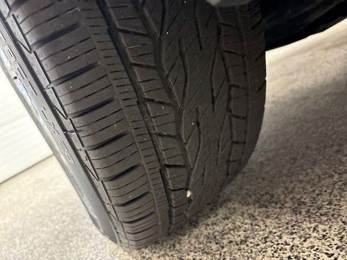 Used 2025 GMC Acadia Denali w/ LPO, Floor Liner Package AWD/4WD image 39