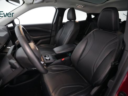 Used 2022 Ford Mustang Mach-E Premium RWD image 4