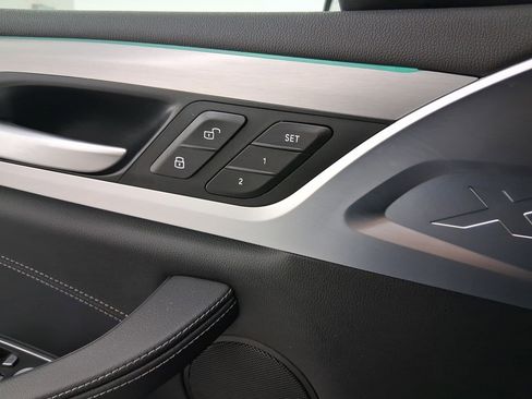 Used 2024 BMW X3 sDrive30i w/ Premium Package image 20