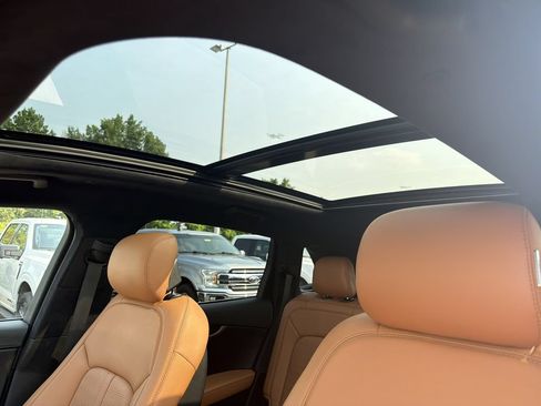 Certified 2023 Lincoln Nautilus Black Label w/ Class II Trailer Tow Package AWD/4WD image 29
