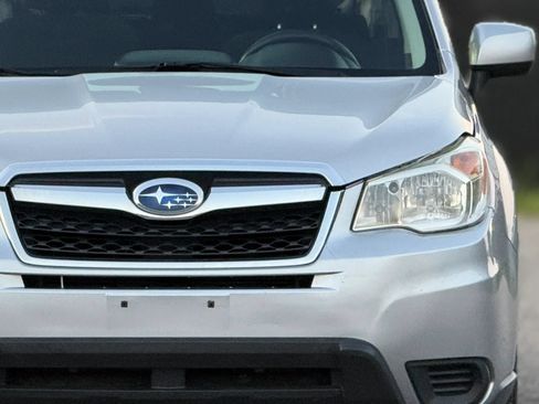 Used 2014 Subaru Forester 2.5i Premium w/ Popular Package #2 AWD/4WD image 12