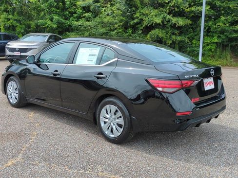 New 2025 Nissan Sentra S image 3