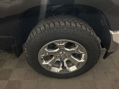 Certified 2020 RAM 1500 Big Horn AWD/4WD image 40