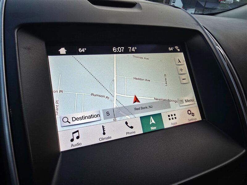 Used 2019 Ford Edge SEL w/ Equipment Group 201A AWD/4WD image 8