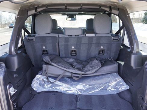 Certified 2025 Jeep Wrangler Unlimited Sahara w/ Safety Group image 20