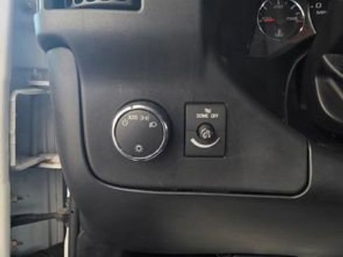 Used 2022 Chevrolet Express 2500 w/ Driver Convenience Package image 15