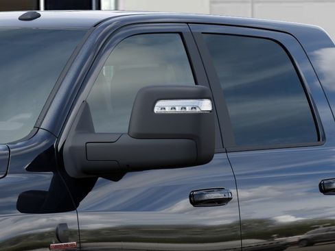 New 2026 RAM 2500 Laramie AWD/4WD image 12