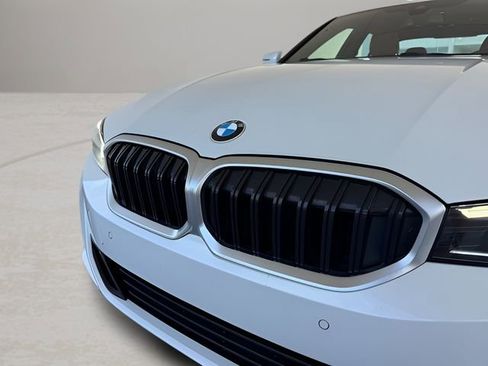 Used 2024 BMW 330i Sedan w/ Convenience Package RWD image 2