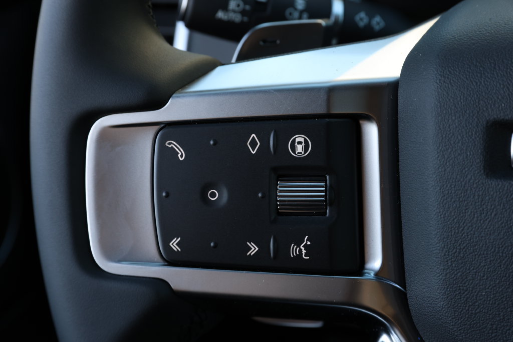 New 2026 Land Rover Discovery Dynamic SE AWD/4WD image 22