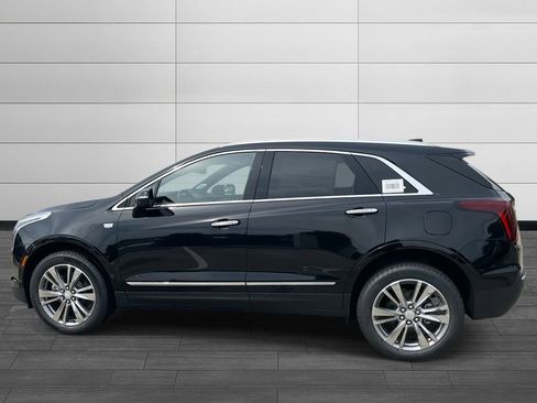 New 2025 Cadillac XT5 Premium Luxury image 2