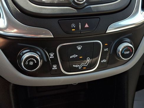 Certified 2023 Chevrolet Equinox LS w/ LS Convenience Package image 15