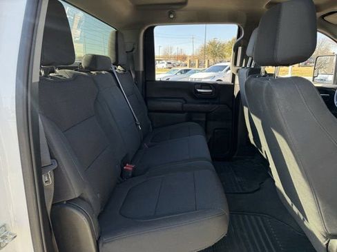 Used 2022 Chevrolet Silverado 2500 Custom w/ Custom Convenience Package image 26