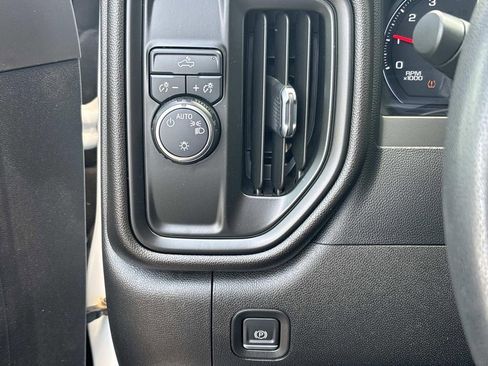 Used 2023 Chevrolet Silverado 2500 W/T w/ WT Convenience Package RWD image 19
